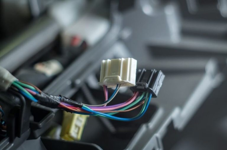سوختن فیوز و روشن نشدن ماشین